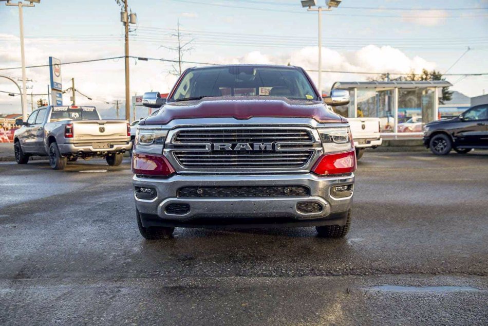 RAM 1500 Laramie 1C6SRFJT3NN212984 96434