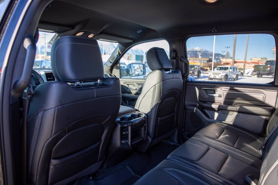 RAM 1500 Rebel 1C6SRFLT8NN155078 97642