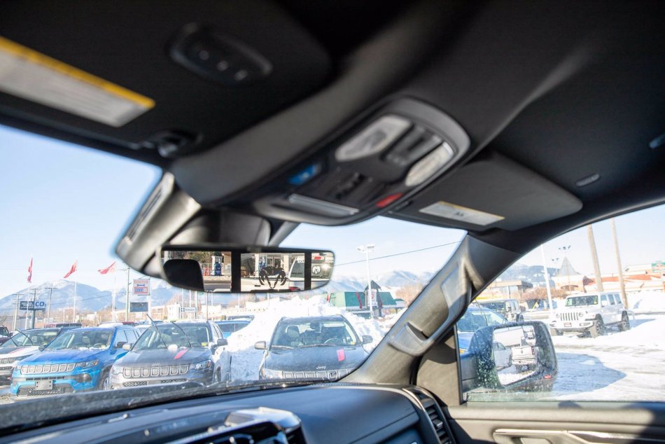 RAM 1500 Rebel 1C6SRFLT8NN155078 97653