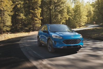 2021 ford escape hybrid available in bc canada