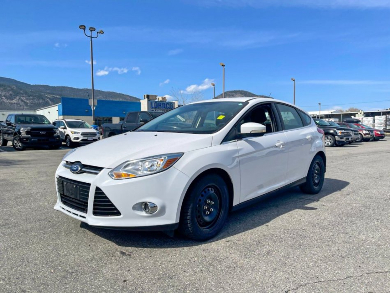 <a href="https://clients.webstager.com/skahaford.com/inventory/#/?&orderBy=6&asc=1&t=0&filter=[Used%2C%2C%2C%2C%2C0%2C%2C%2C15000%2C%2C%2C%2C%2C%2C%2C%2C%2C%2C%2C%2C%2C]"><img src="/images/upload/May_2021/2012_ford_focus_side_view.jpg"alt="side view of white 2021 Ford Focus parked on dealership lot"/></a>