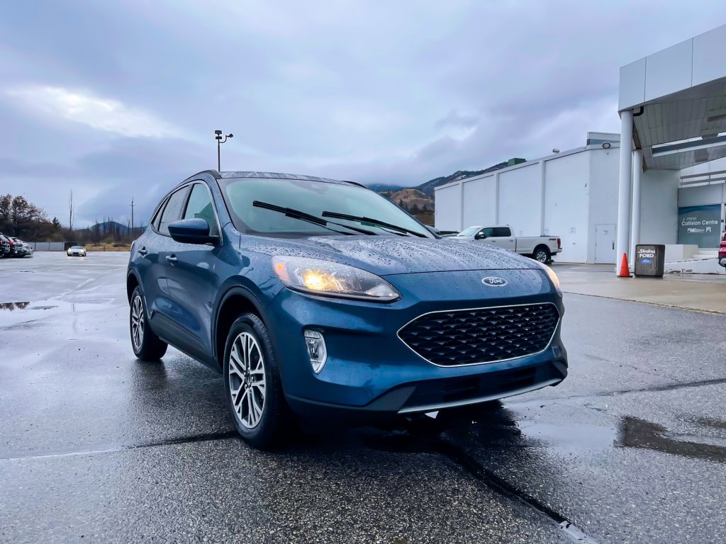 buy a 2020 ford escape in kamloops