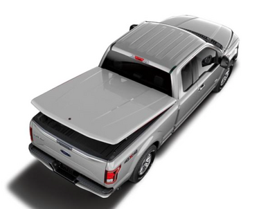 <a href="https://www.fordpartsbc.ca/oem-parts/ford-tonneau-cover-hard-painted-vfl3z84501a42aa?c=Zz1iZWQtcHJvZHVjdHMmcz10b25uZWF1LWNvdmVyJmw9NyZuPUNvbnN1bWVyIEZyaWVuZGx5IENhdGVnb3JpZXMgUGFydHMgUGFnZSZhPWZvcmQmbz1mLTE1MCZ5PTIwMTgmdD1sYXJpYXQmZT01LTBsLXY4LWZsZXg%3D"><img src="https://clients.webstager.com/skahaford.com/images/upload/October_2021/Ford-Parts-BC/Consumer_Reviews/TonneauHardCover_2018FordF150.png"alt="Tonneau Hard Cover in silver for the 2018 Ford F-150 Lariatâ€/></a>