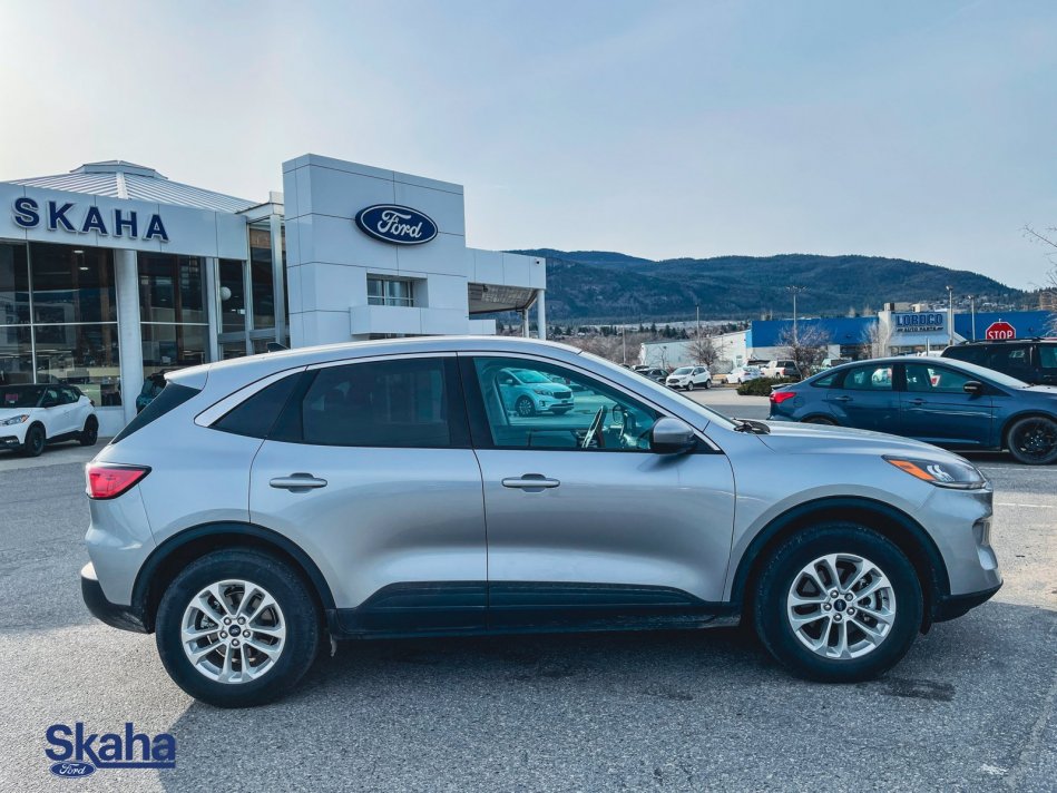 FORD Escape SE 1FMCU9G69MUA12576 21896