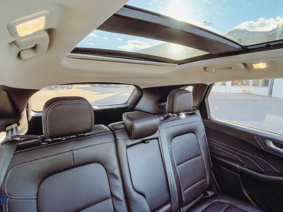 FORD Escape SEL 1FMCU9H67NUA52297 22745