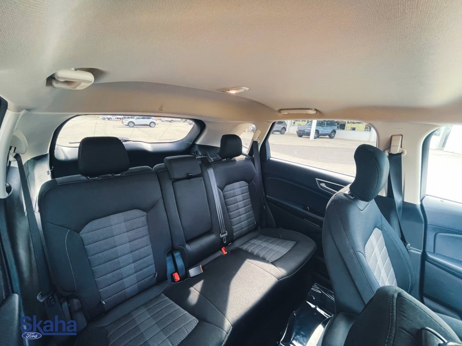 FORD Edge SEL | Android Auto, Apple Carplay, Air conditioned 2FMPK4J9XKBC04802 22068