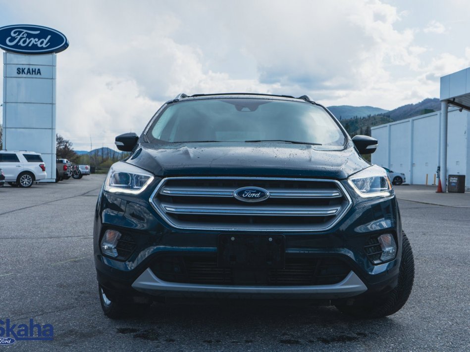 FORD Escape Titanium 4WD | Leather Seats, Air Conditioning, Apple Car play Android Auto 1FMCU9J90KUA83262 22256