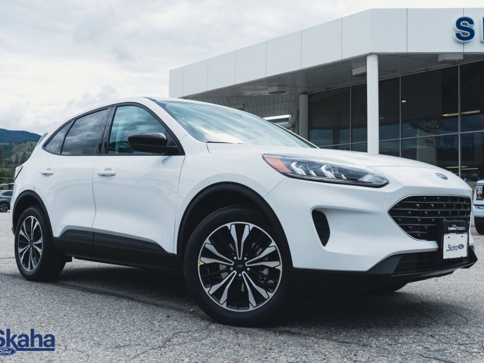 FORD Escape SE 1FMCU9G62NUA50121 22589