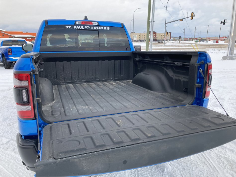 RAM 1500 Rebel 1C6SRFLM8LN337594 71094