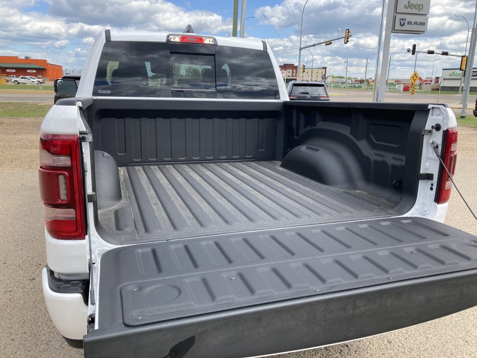 RAM 1500 Limited 1C6SRFHT0NN213368 77499