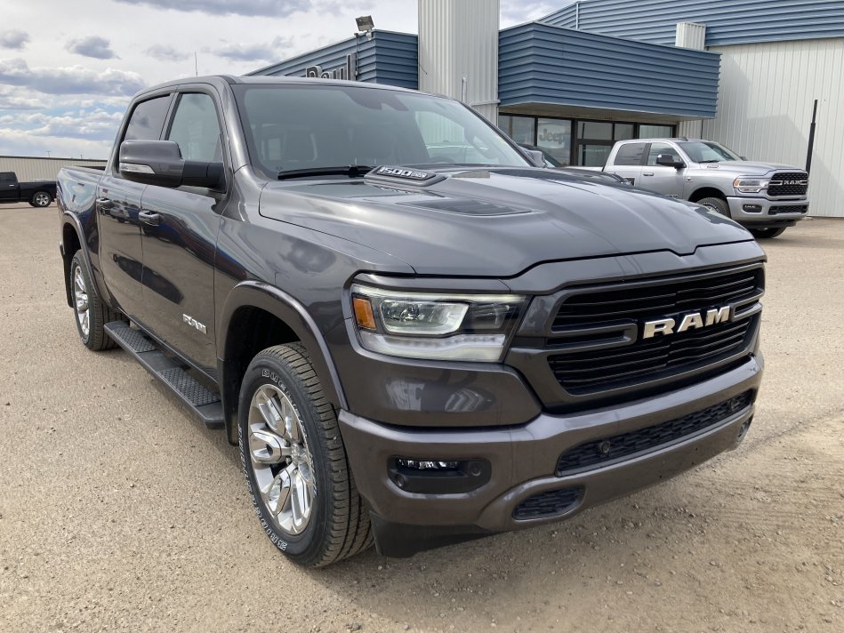 RAM 1500 Laramie 1C6SRFJT5NN182578 75985