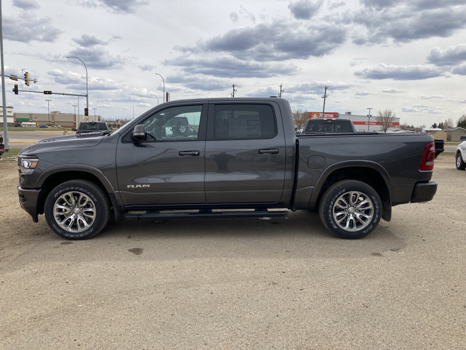 RAM 1500 Laramie 1C6SRFJT5NN182578 75989