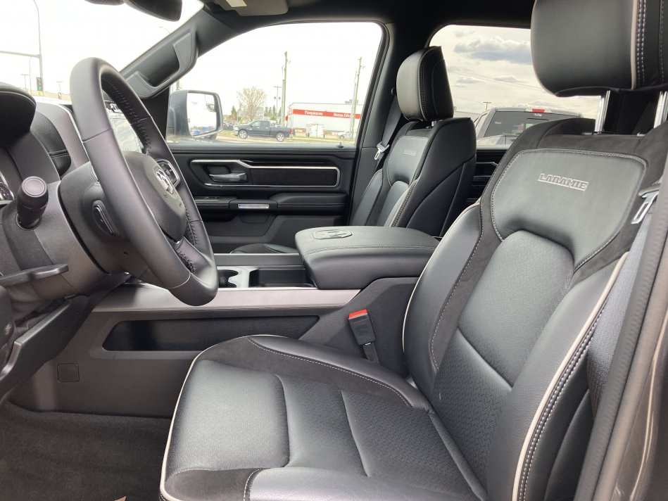 RAM 1500 Laramie 1C6SRFJT5NN182578 75993