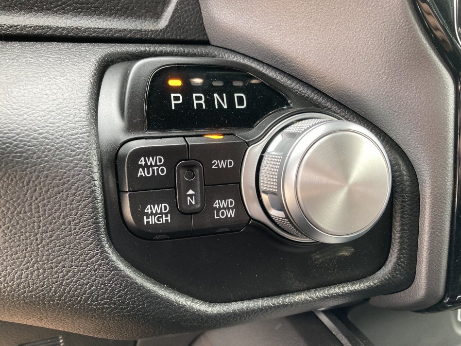 RAM 1500 Laramie 1C6SRFJT5NN182578 75997