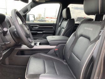 2022 RAM 1500 Laramie - Image 8