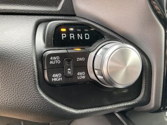 2022 RAM 1500 Laramie - Image 12