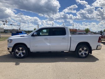 2022 RAM 1500 Laramie - Image 4