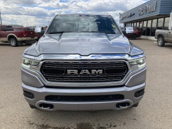 2022 RAM 1500 Limited - Image 2