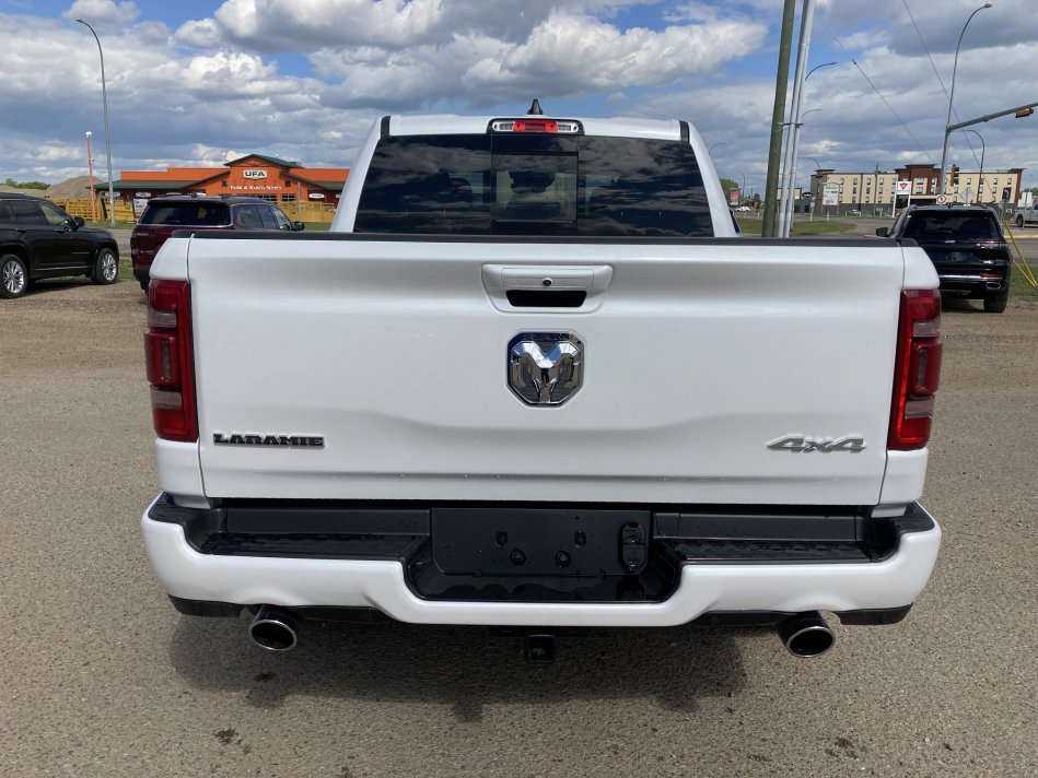 RAM 1500 Laramie 1C6SRFJT7NN182579 77548