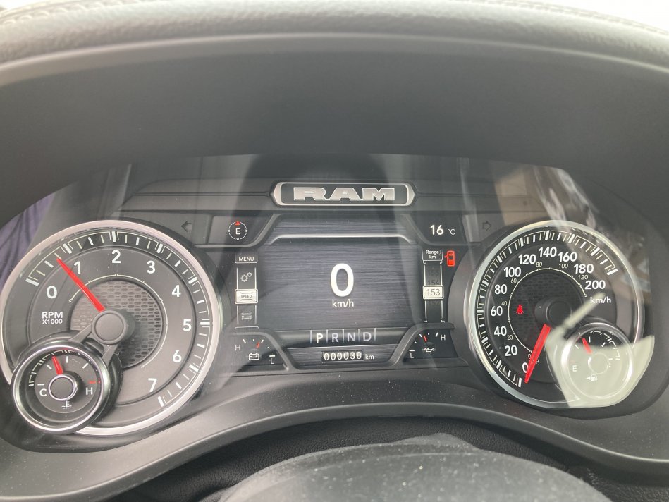 RAM 1500 Sport 1C6SRFVT7NN158616 76068