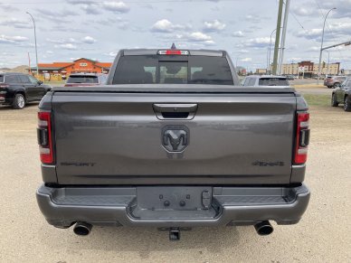 2022 RAM 1500 Sport - Image 5