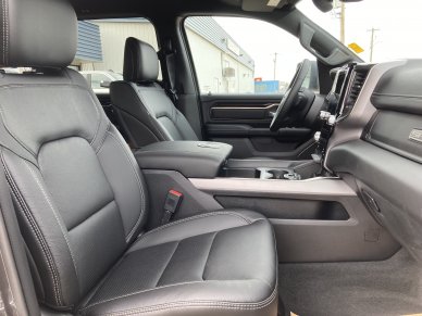 2022 RAM 1500 Sport - Image 8