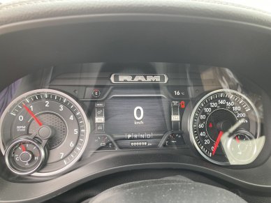 2022 RAM 1500 Sport - Image 13