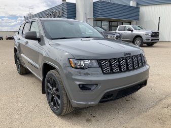 2022 JEEP Grand Cherokee WK Altitude - Image 0