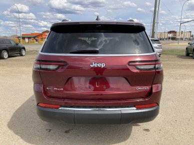 2022 JEEP Grand Cherokee L Limited - Image 5