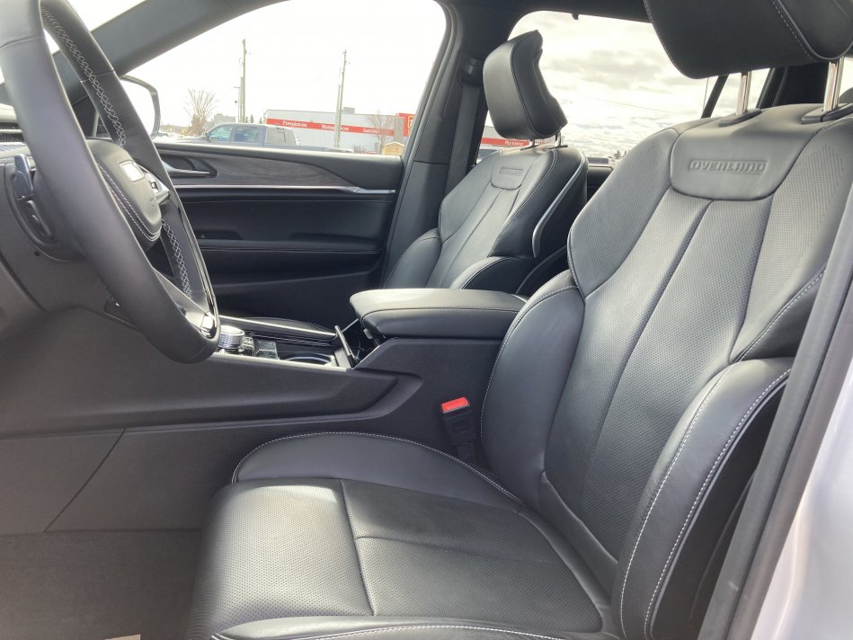 Jeep Grand Cherokee L  1C4RJKDG3M8127467 73028