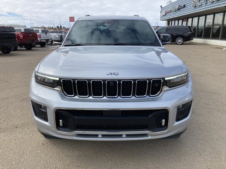 Jeep Grand Cherokee L  1C4RJKDG3M8127467 73035