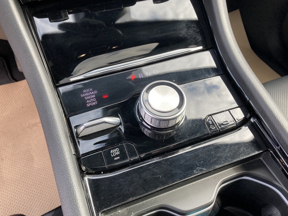 Jeep Grand Cherokee L  1C4RJKDG3M8127467 73044