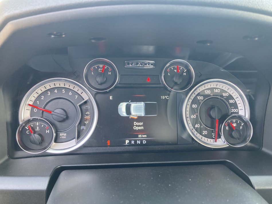 RAM 1500 Classic SLT 1C6RR7TT1NS172293 75397