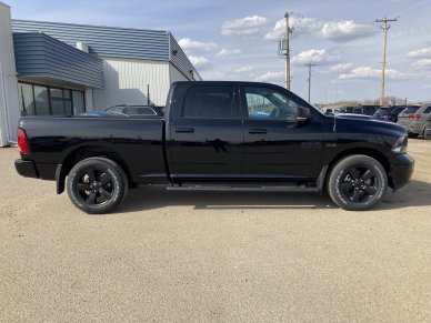 2022 RAM 1500 Classic SLT - Image 1