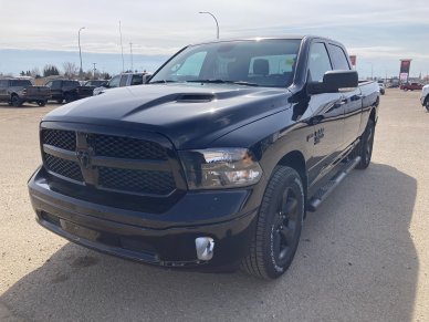 2022 RAM 1500 Classic SLT - Image 3