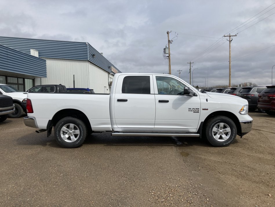 Ram  1500  1C6RR7ST7NS153796 75109