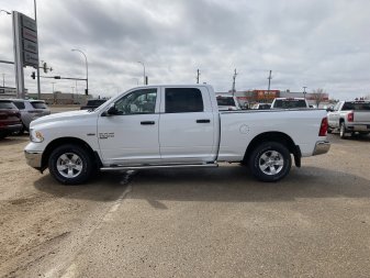 2022 RAM 1500 ST - Image 4