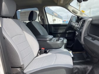 2022 RAM 1500 ST - Image 12