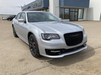 2022 CHRYSLER 300 S - Image 0