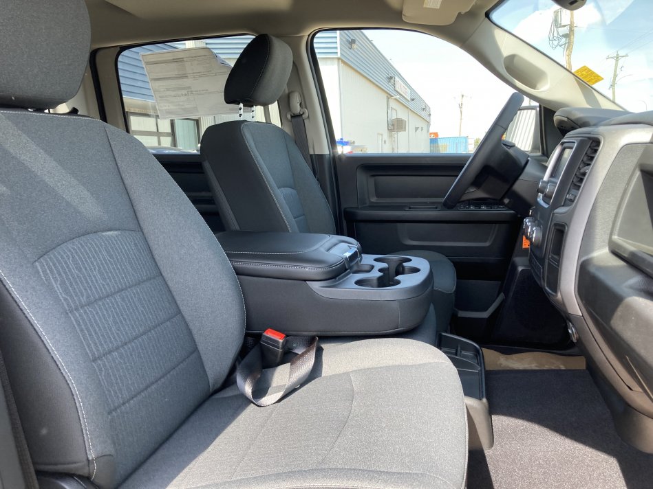 RAM 1500 Classic Tradesman 1C6RR7KT5NS162030 76897