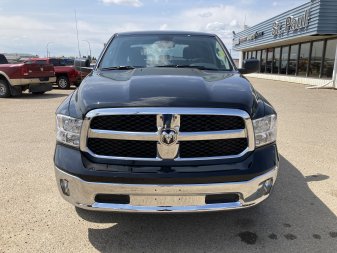 2022 RAM 1500 Classic Tradesman - Image 2