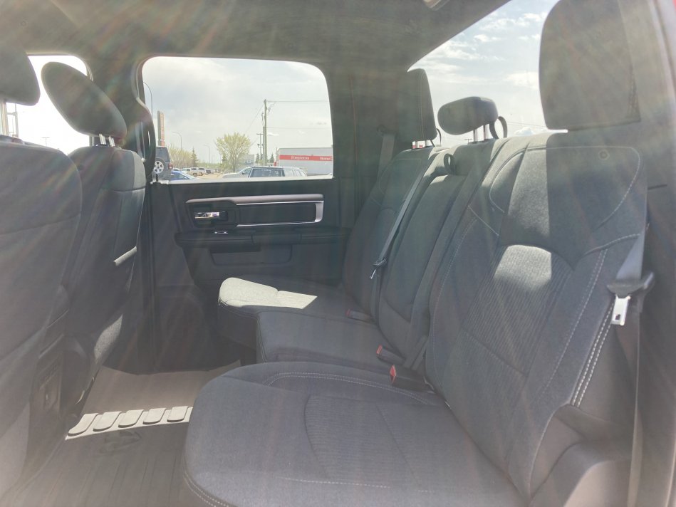 RAM 1500 Classic Warlock 1C6RR7LT2NS155518 76927