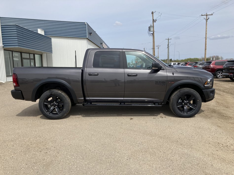 RAM 1500 Classic Warlock 1C6RR7LT4NS159537 76620