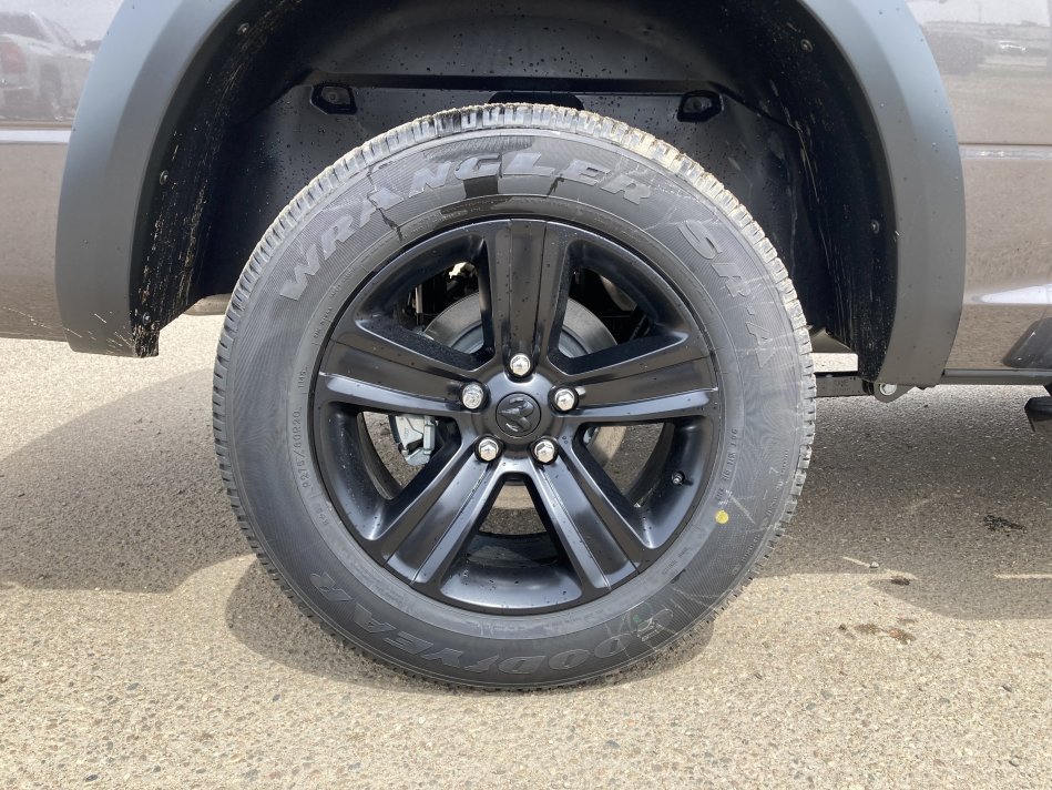 RAM 1500 Classic Warlock 1C6RR7LT4NS159537 76626