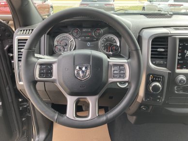 2022 RAM 1500 Classic Warlock - Image 12