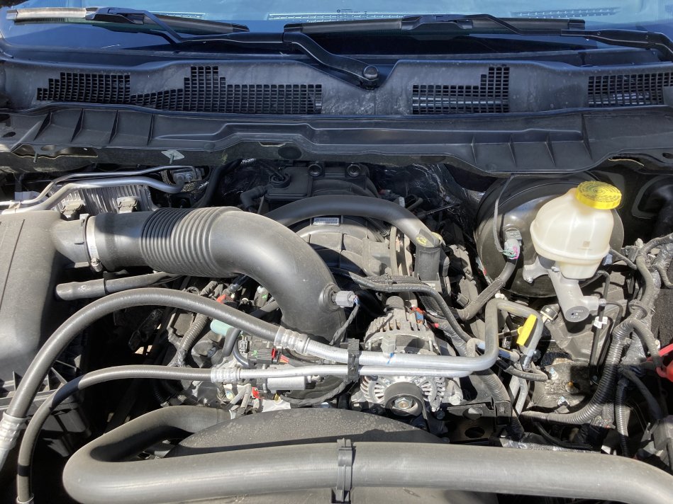 RAM 1500 Classic Night Edition 3C6RR7KT8NG257141 79012