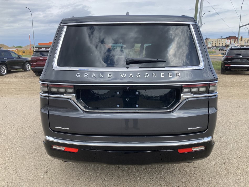 Grand Wagoneer Series I Series I 1C4SJVEJ3NS197424 77180