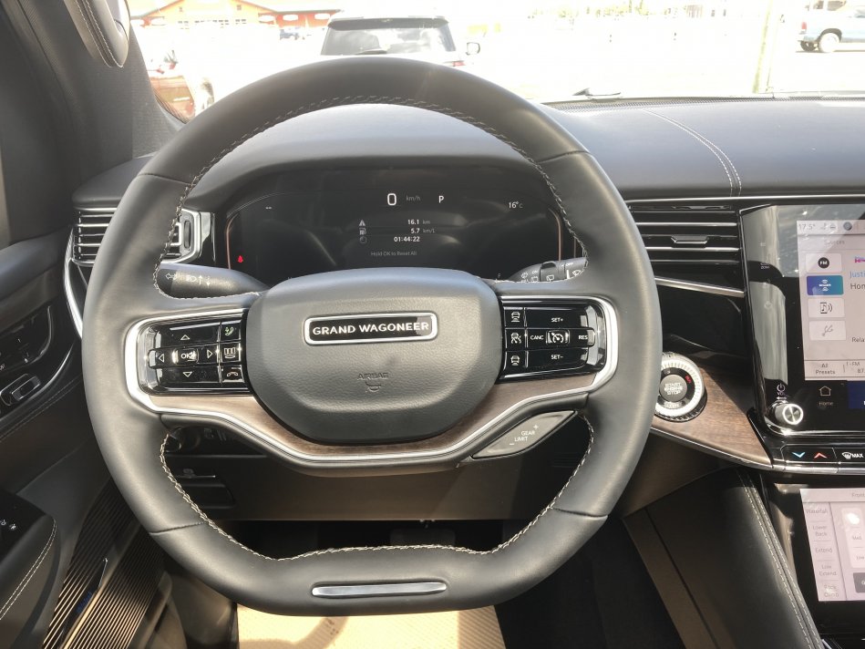 Grand Wagoneer Series I Series I 1C4SJVEJ3NS197424 77184