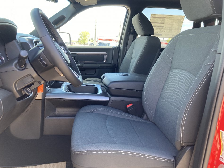 RAM 1500 Classic Warlock 1C6RR7LT3NS155463 78064