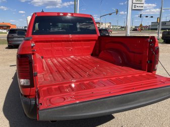 2022 RAM 1500 Classic Warlock - Image 6